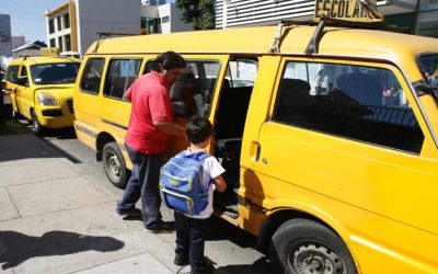 Retorno a clases presenciales: Protocolo sanitario y recomendaciones de seguridad para elegir transporte escolar